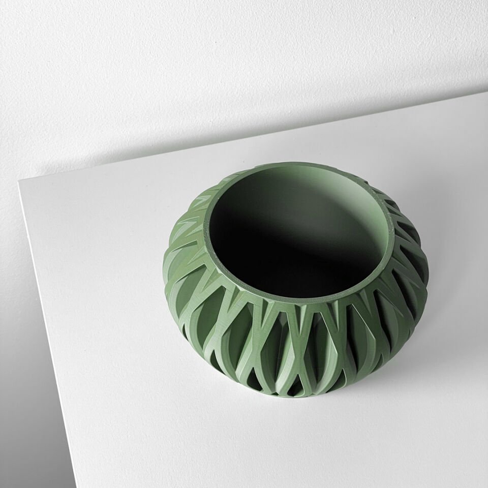 Serik – Organik Akışkan Tasarım Saksı