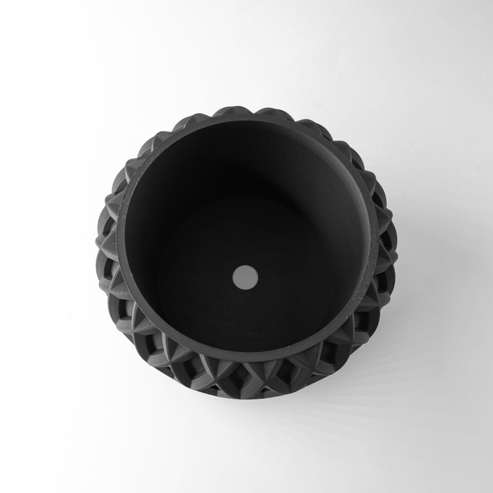 Kinao – Dalgalı Yüzey Tasarımlı Saksı