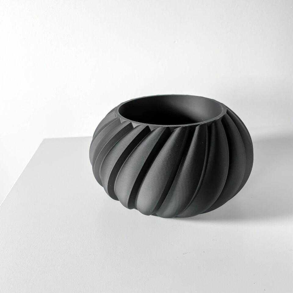 Oro – Zarif Spiral Saksı